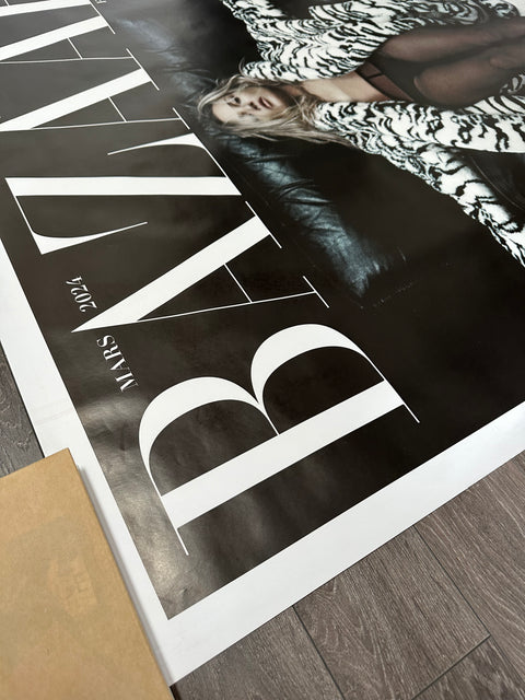 Affiche originale du magazine de mode Bazaar "Kate Moss", 2023